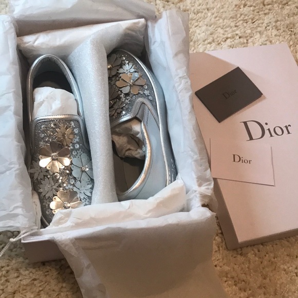Brand New Dior Sneaker - Picture 2 of 8